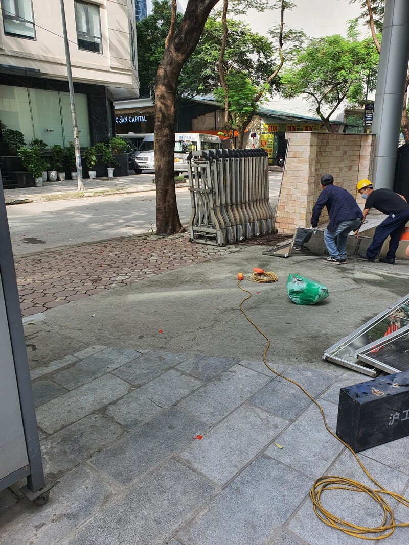 Cửa chống ngập tháo lắp tại quận Tây Hồ