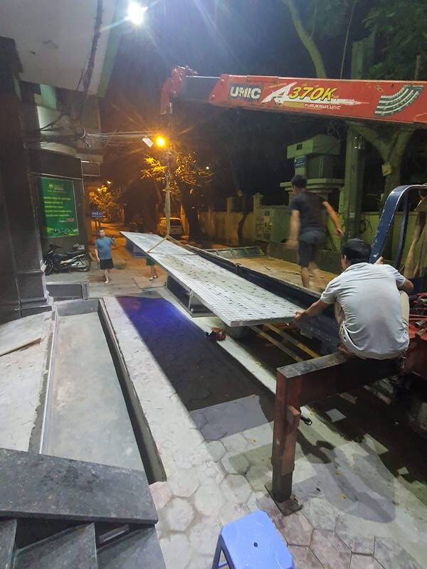 Cửa chống ngập tự động tại quận Thanh Xuân