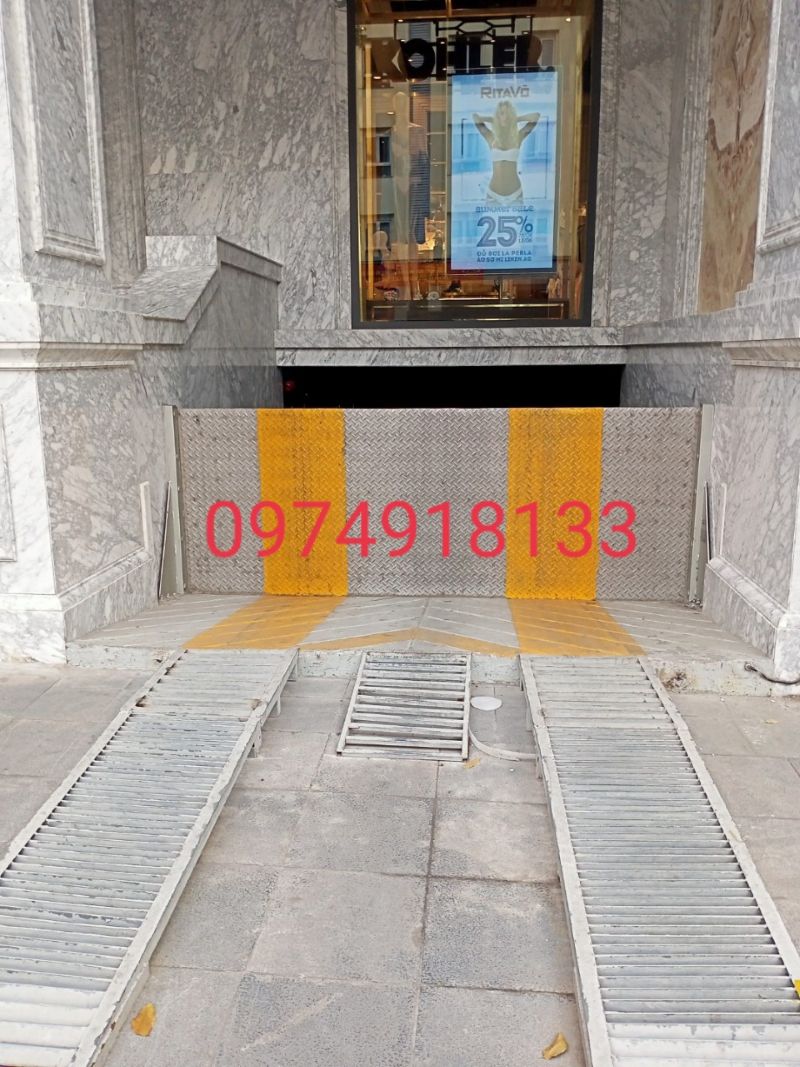 cửa chống ngập tự động tại quận Hà Đông